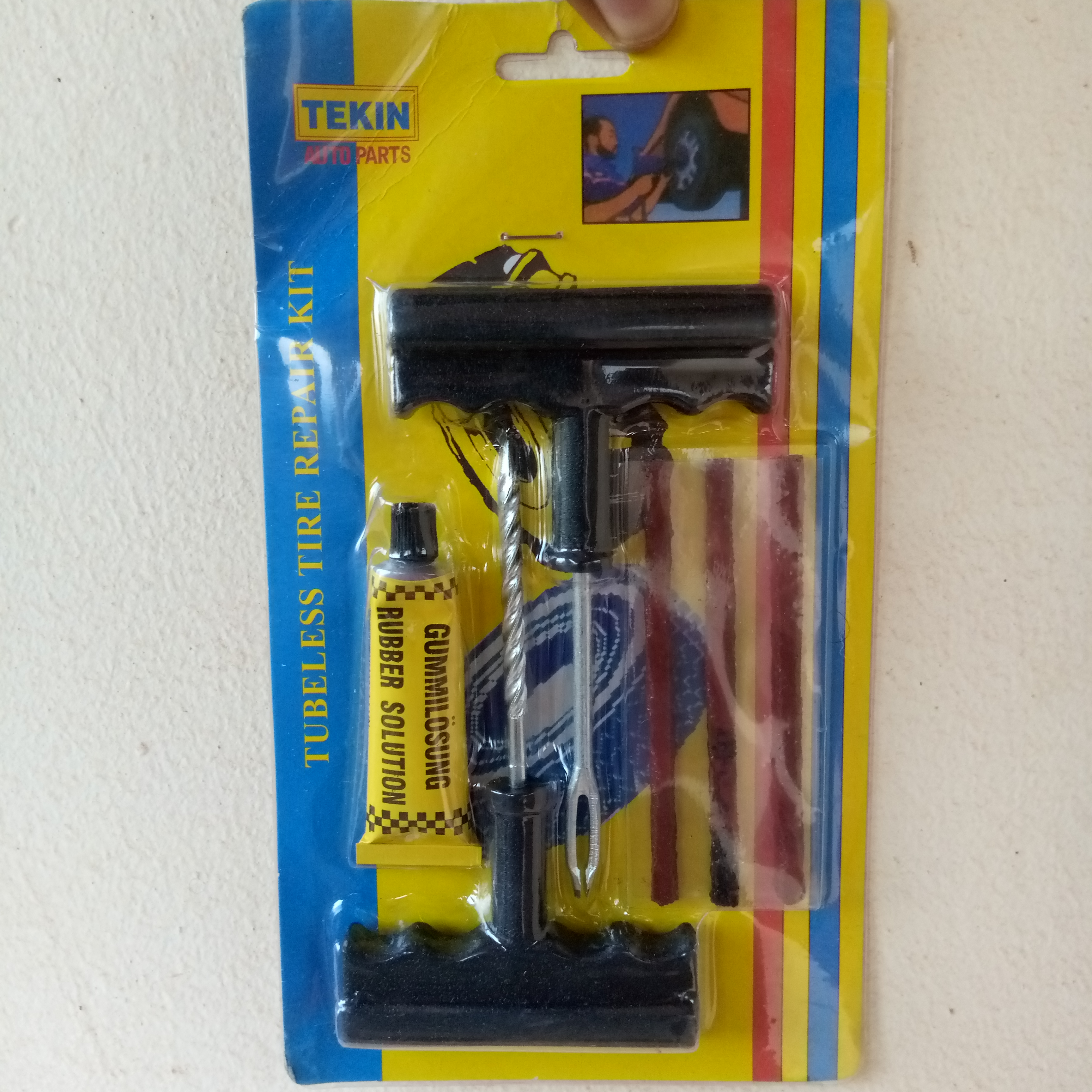 Tyre repair kit